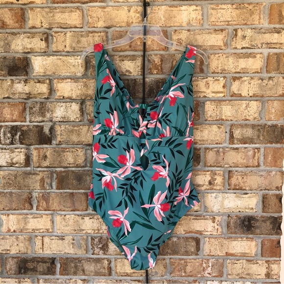 Terra & Sky Floral Print Tommy Control Removable Cups One Piece Swimwear 2X - Picture 5 of 16